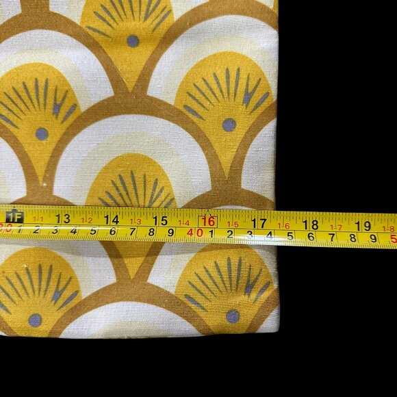 Pillow Covers Retro Yellow White Gray Fan Scales Zippered Pillowcases Pair - Picture 10 of 10